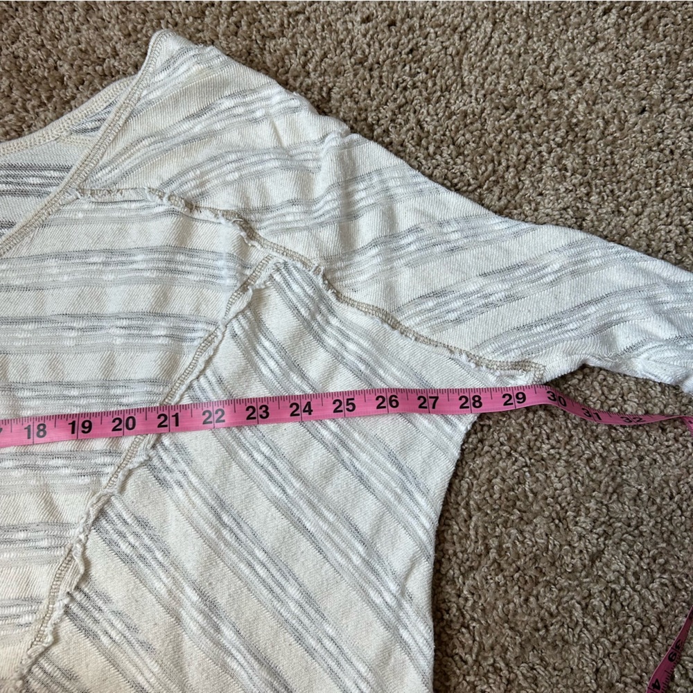 W Cream Free People Oversized Thin Knit Sweater Shirt Size XS |A40 - Picture 8 of 10